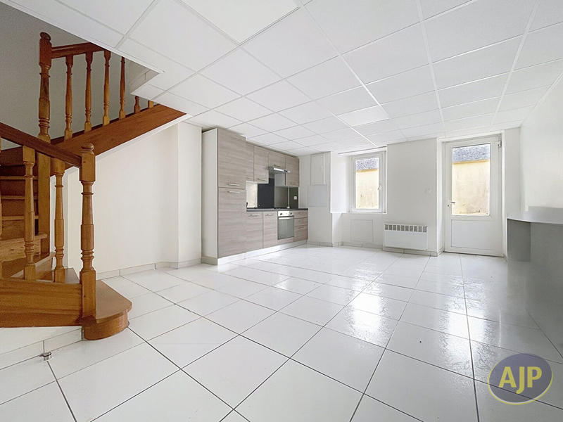 Maison - 60 m² - 3 pièces