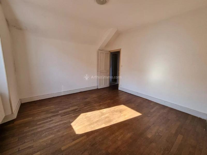 Maison - 102 m² - 6 pièces