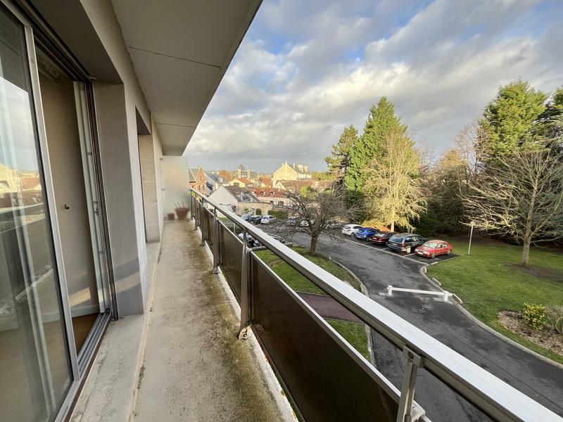 Appartement - 84 m² - 4 pièces