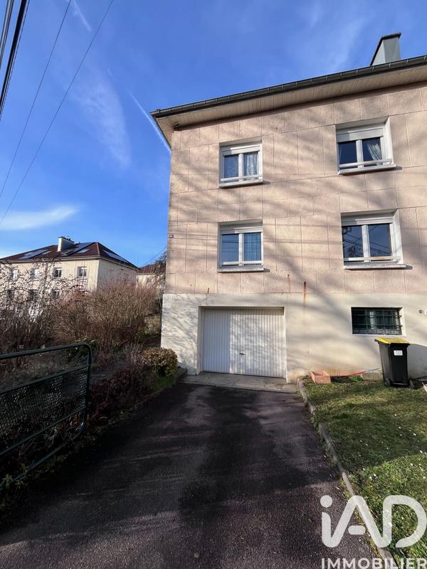 Maison - 98 m² - 5 pièces