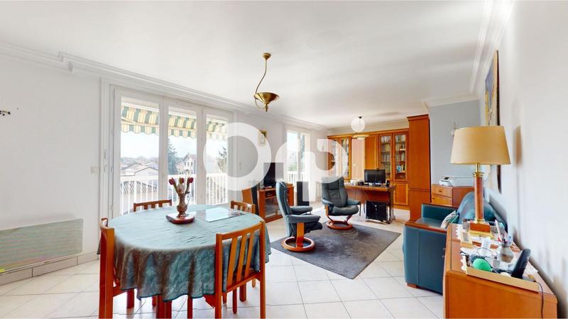 Appartement - 98 m² - 3 pièces