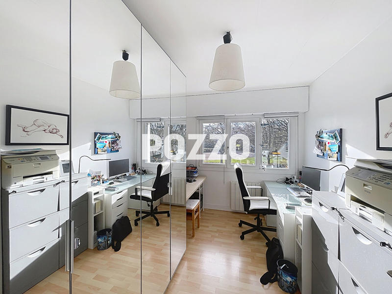 Maison - 170 m² - 7 pièces