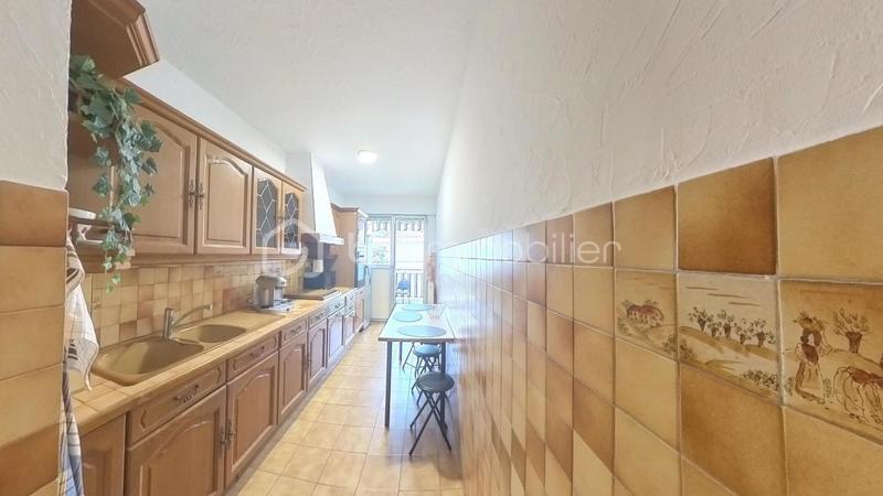 Appartement - 75 m² - 3 pièces