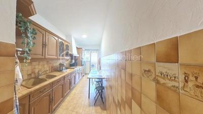 Appartement - 75 m² - 3 pièces