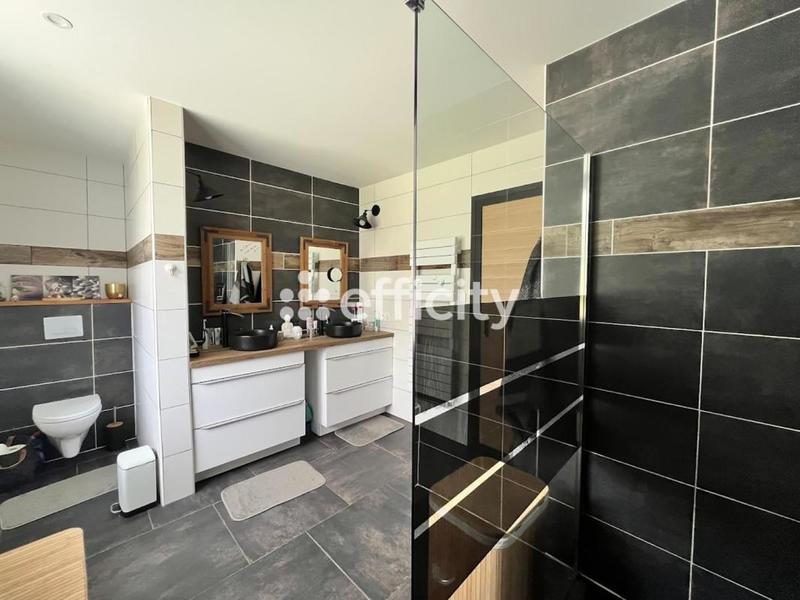 Maison - 124 m² - 3 pièces