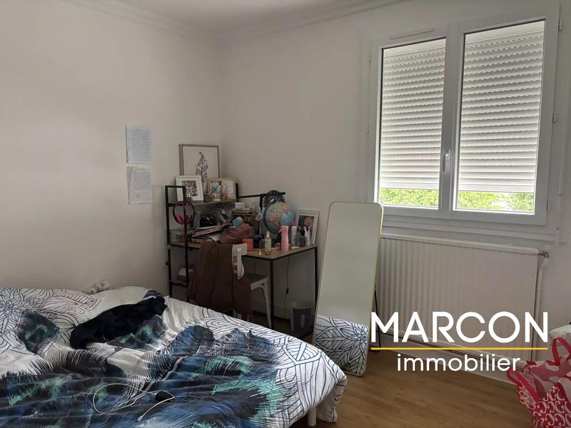 Maison - 91 m² - 5 pièces