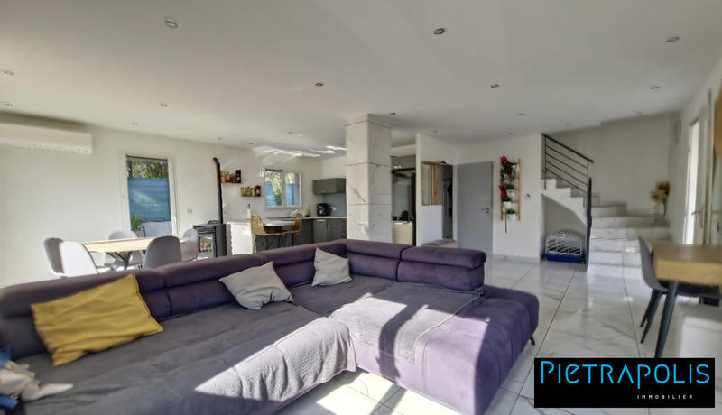 Villa - 139 m² - 5 pièces