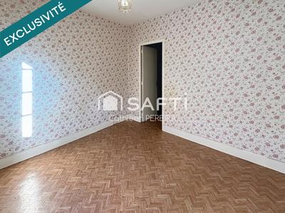 Maison - 102 m² - 4 pièces