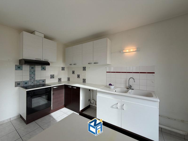 Appartement - 85 m² - 3 pièces