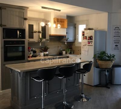 Maison - 104 m² - 4 pièces