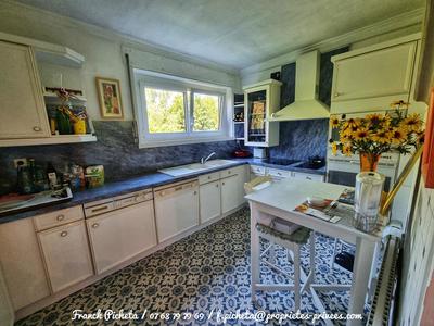 Appartement - 92 m² - 4 pièces