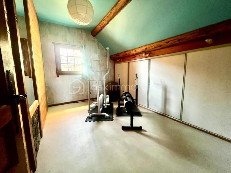 Maison - 110 m² - 4 pièces