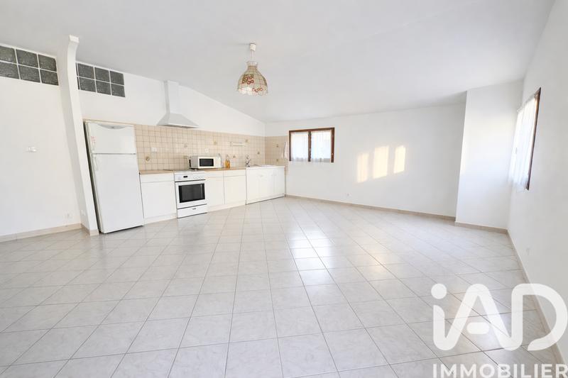 Maison - 469 m² - 15 pièces