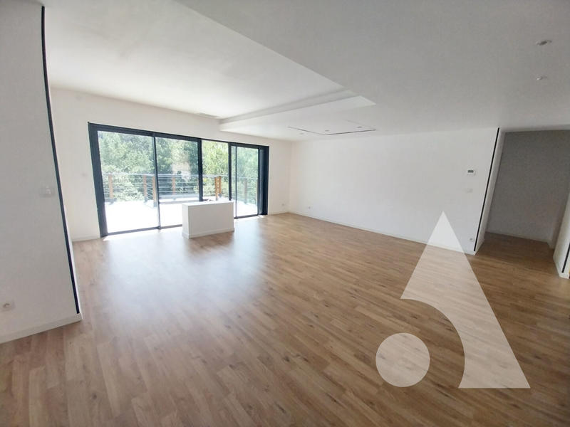 Maison - 106 m² - 4 pièces