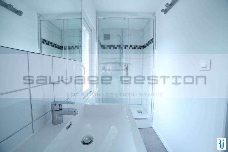 Appartement - 82 m² - 4 pièces