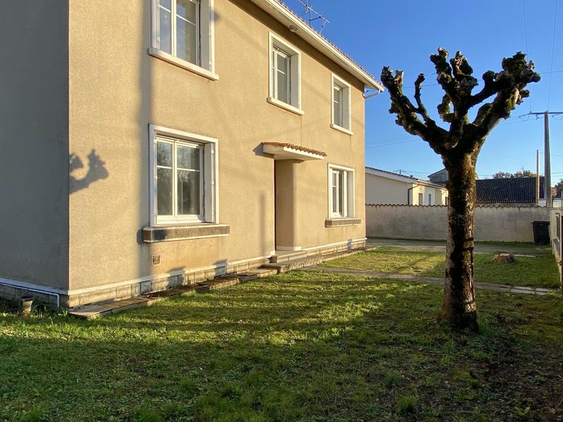 Maison - 105 m² - 4 pièces