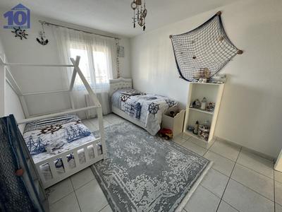 Maison - 175 m² - 8 pièces