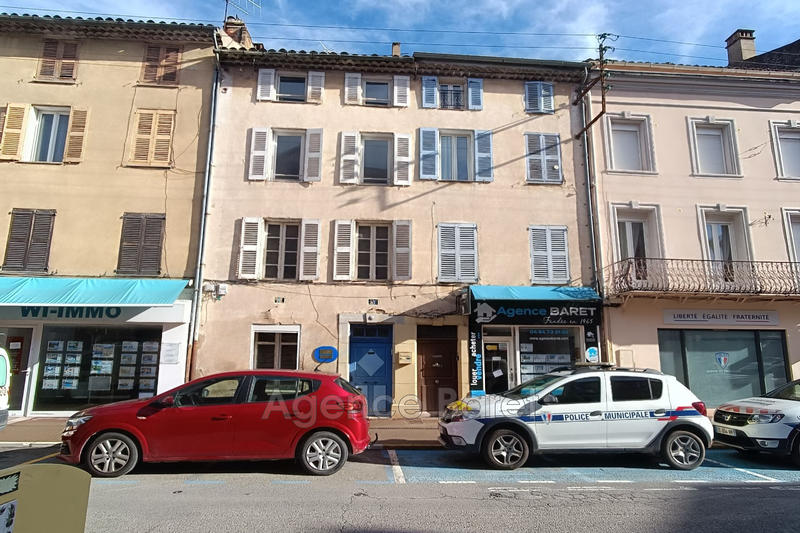 Maison de ville - 225 m² - 7 pièces