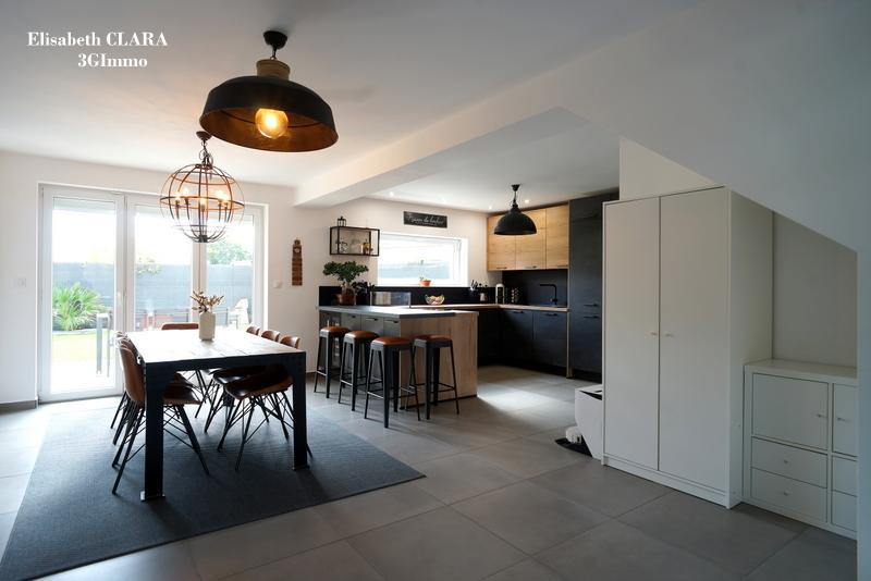 Maison - 118 m² - 5 pièces