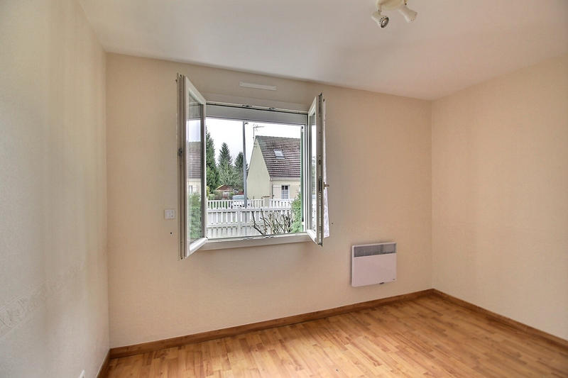 Villa - 99 m² - 6 pièces