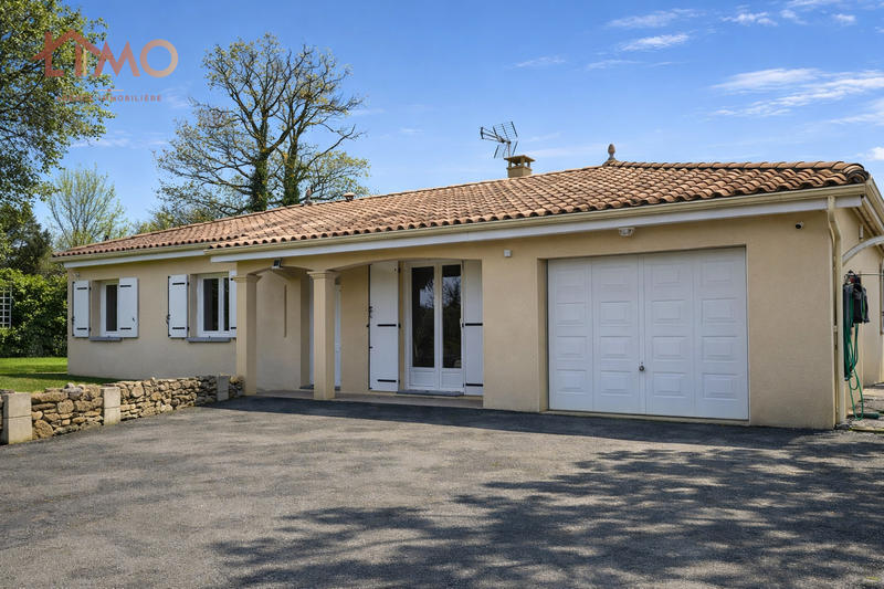 Maison traditionnelle - 96 m² - 5 pièces