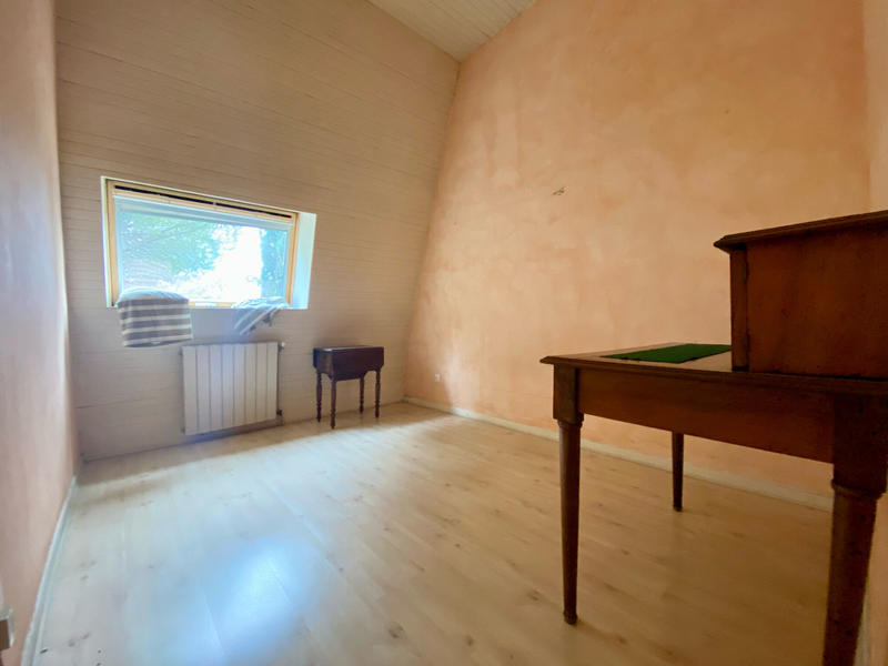 Maison - 298 m² - 7 pièces