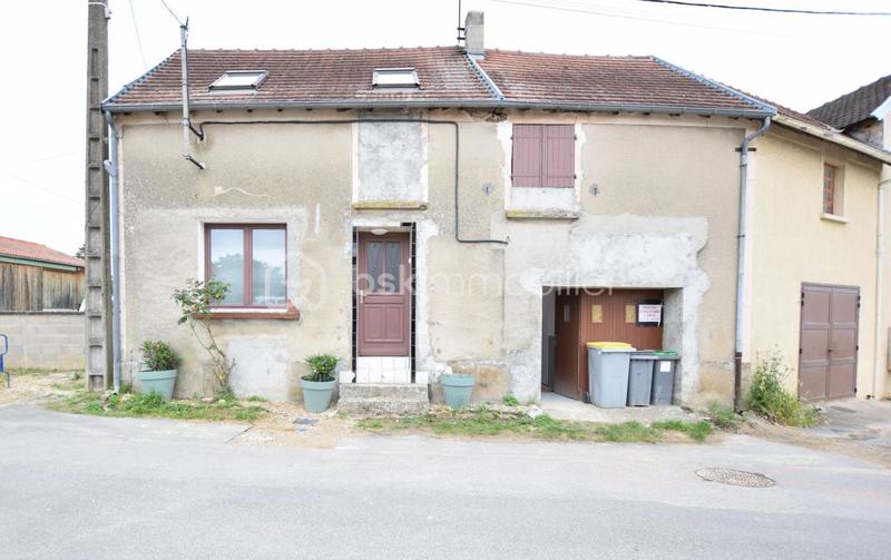 Maison - 210 m² - 8 pièces