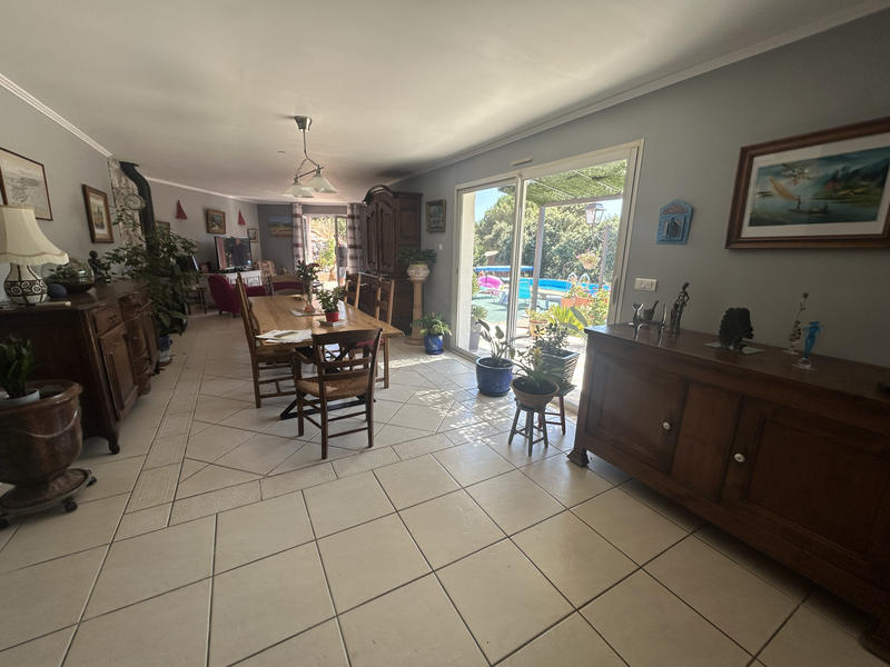 Maison - 152 m² - 5 pièces