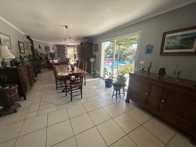 Maison - 152 m² - 5 pièces