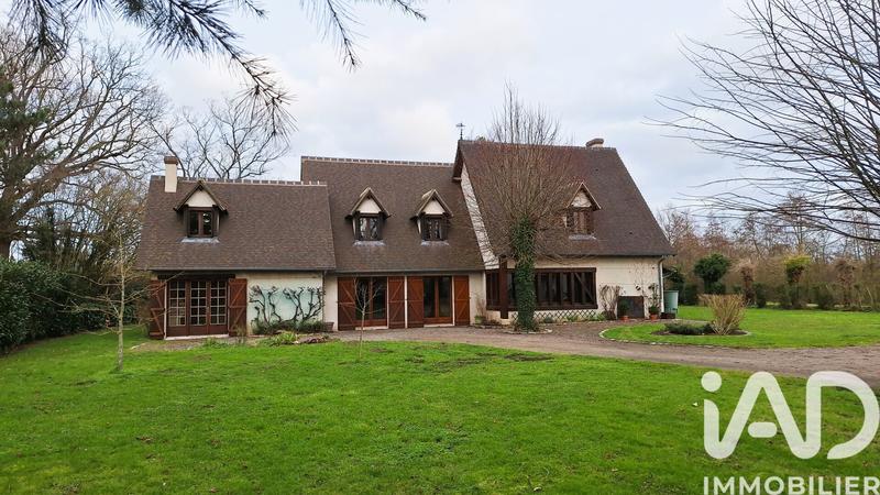 Maison - 186 m² - 8 pièces