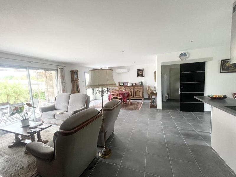 Maison - 111 m² - 5 pièces