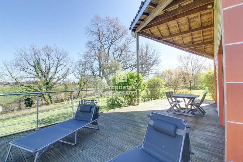 Maison - 180 m² - 6 pièces