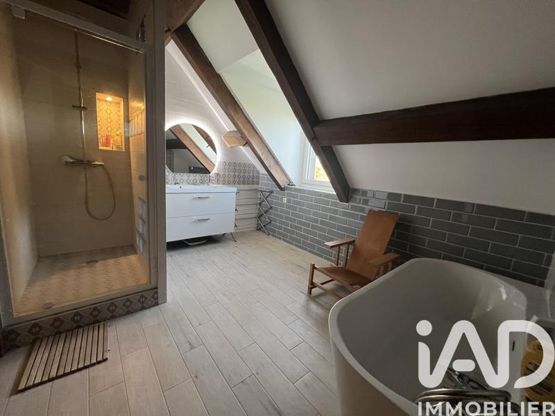 Maison - 178 m² - 9 pièces