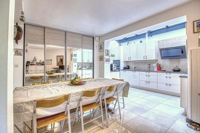 Maison - 131 m² - 6 pièces