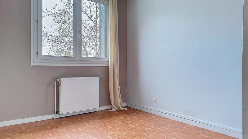 Maison - 83 m² - 5 pièces