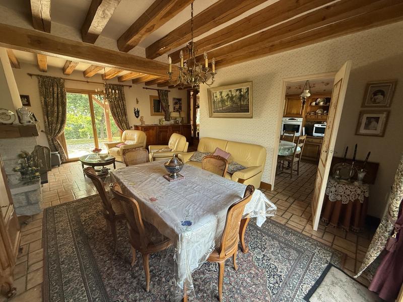 Maison - 164 m² - 7 pièces