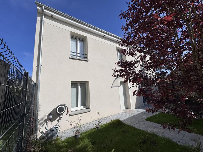Maison contemporaine - 133 m² - 5 pièces