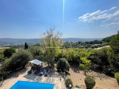 Villa - 111 m² - 5 pièces