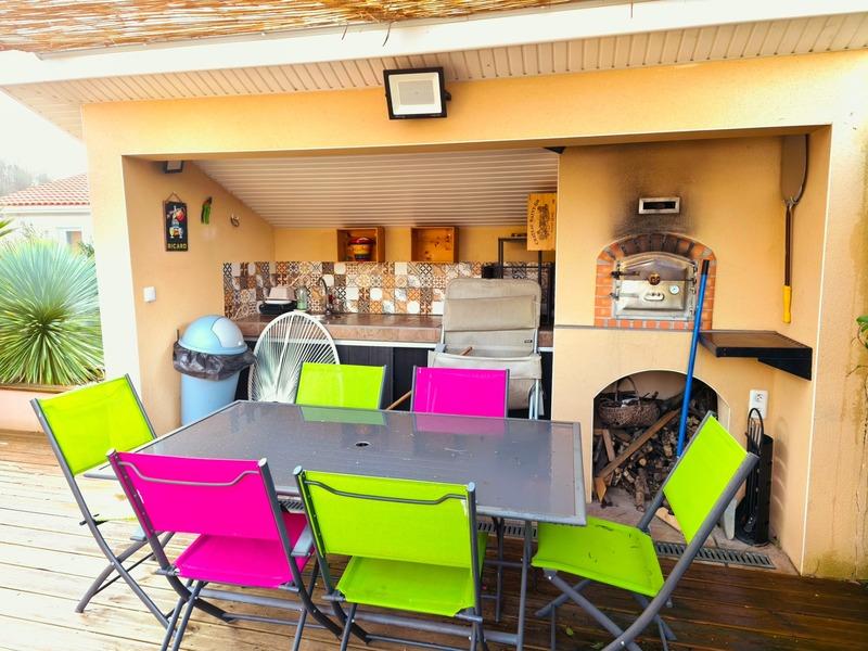 Maison - 90 m² - 4 pièces