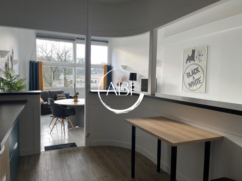 Appartement - 70 m² - 2 pièces