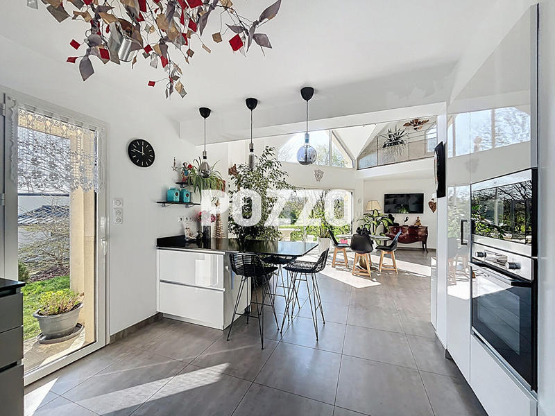 Maison - 154 m² - 6 pièces