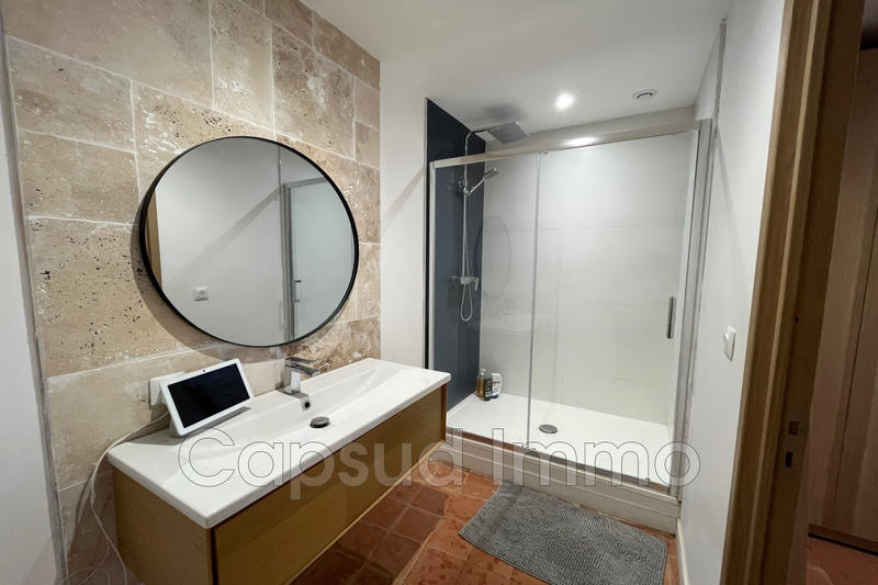 Maison - 200 m² - 6 pièces