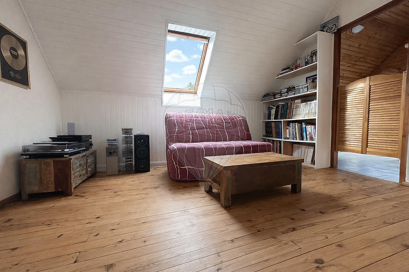 Maison - 106 m² - 5 pièces