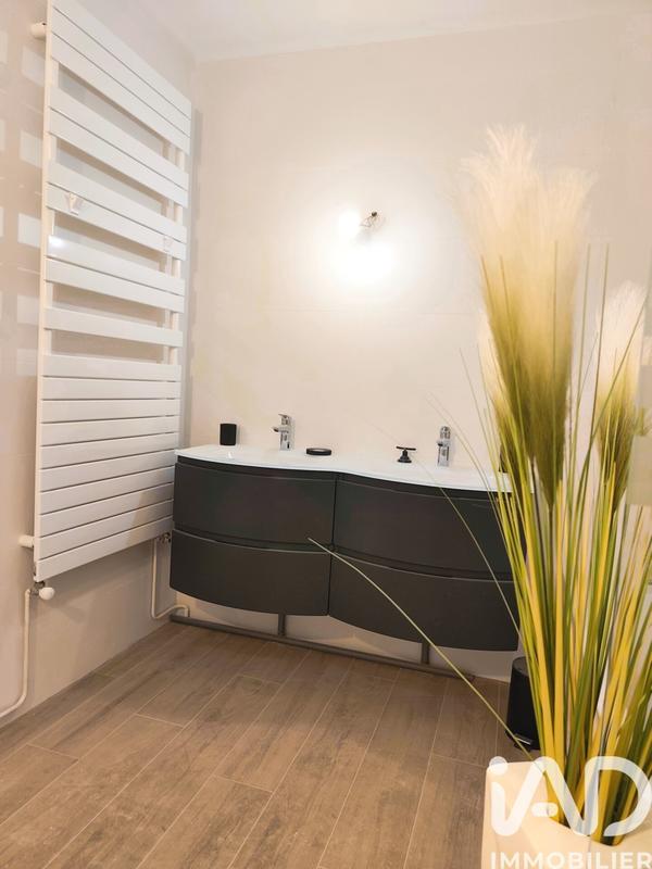 Maison - 163 m² - 6 pièces