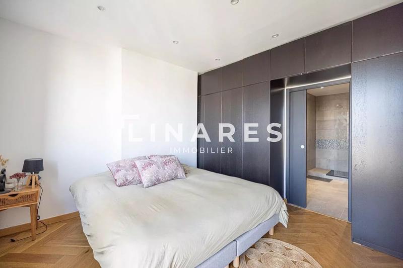 Appartement - 92 m² - 3 pièces