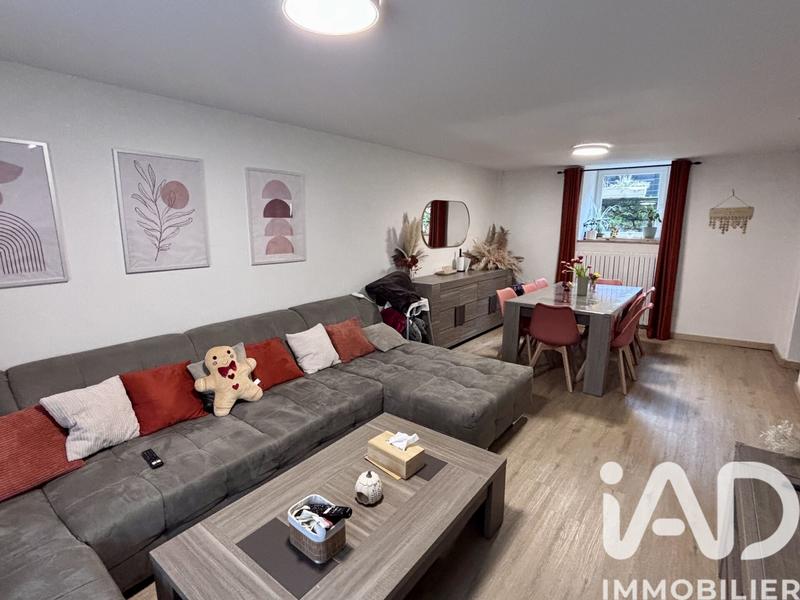 Maison - 193 m² - 6 pièces