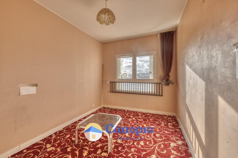 Appartement - 88 m² - 4 pièces