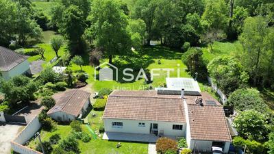 Maison - 120 m² - 4 pièces