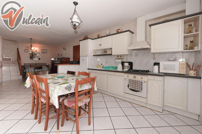 Maison - 150 m² - 7 pièces