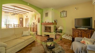 Maison - 194 m² - 7 pièces